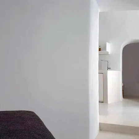 Aspro Cave House * Karterados (Santorini)